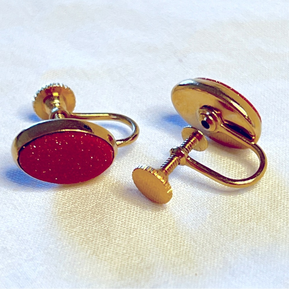 Vintage Goldstone Screw Back Earrings in a Gold Tone Metal